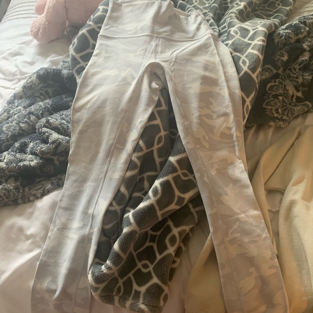 Lululemon leggings